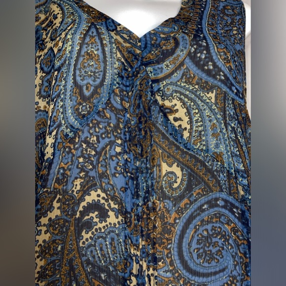 NWOT A.N.A Paisley Pleated Sleeveless Casual Blouse 2X - Picture 4 of 9